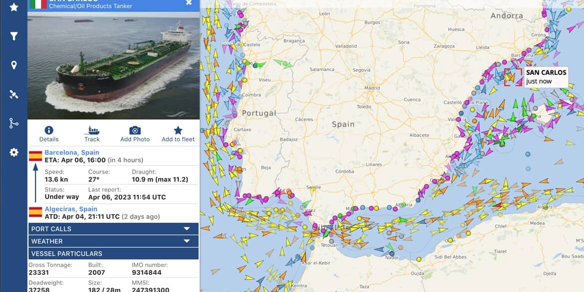 How to track a ship's location in real time How to track a ship's location in real time